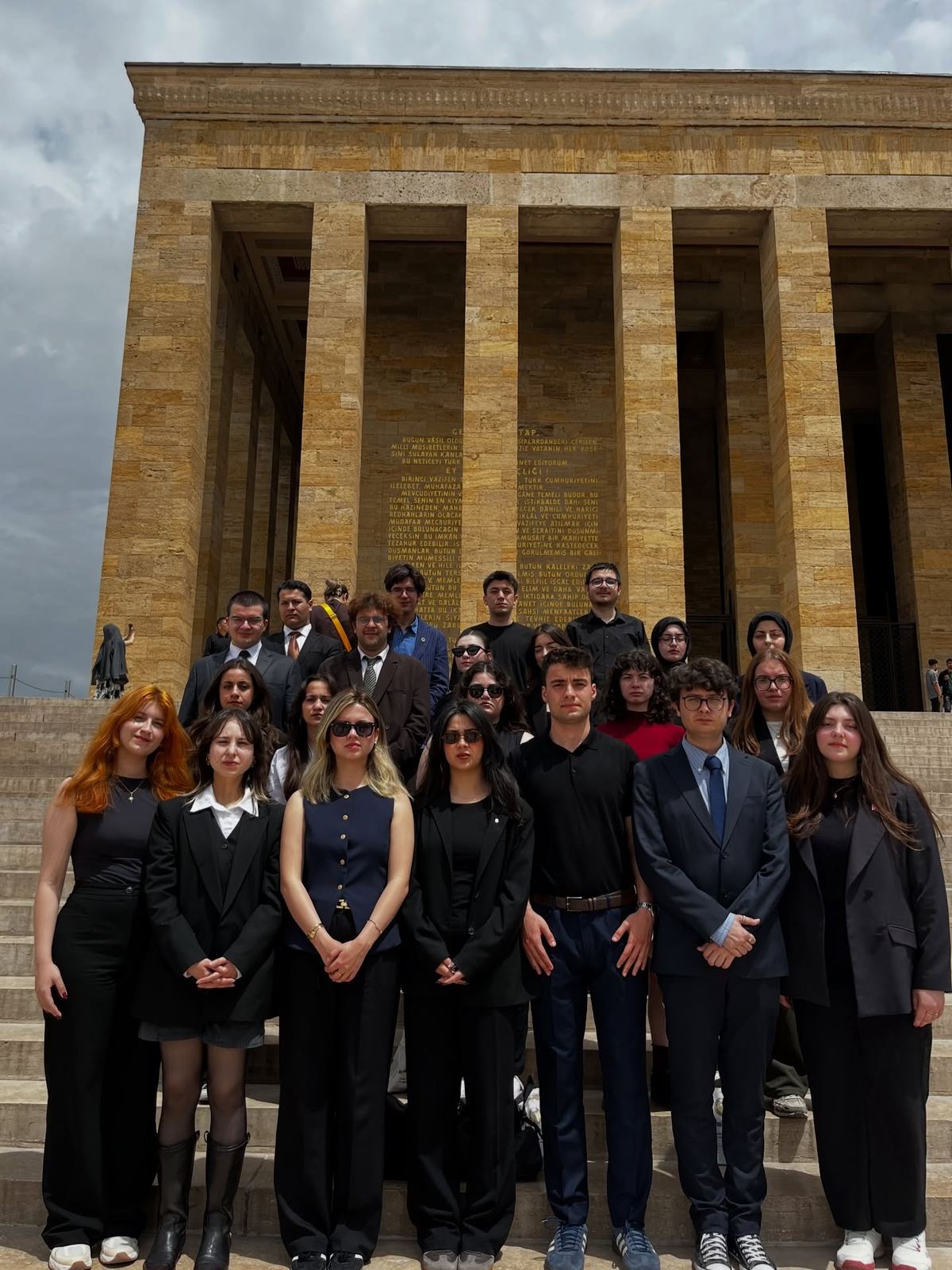 SUİK üyelerinin Anıtkabir'de toplu fotoğrafı